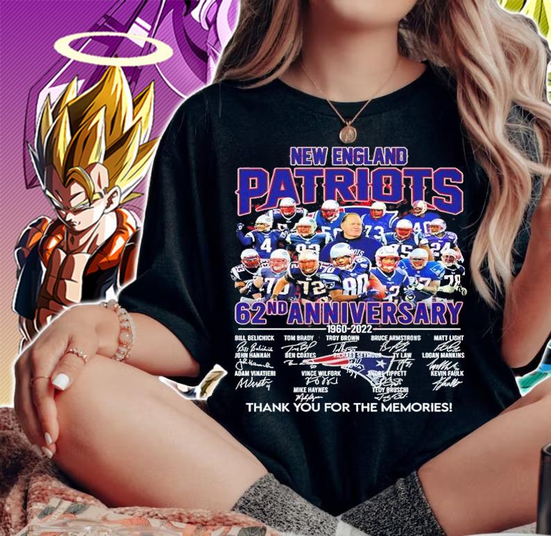 New England Patriots 62nd Anniversary Signatures Thank You For The Memories Shirt woman shirt