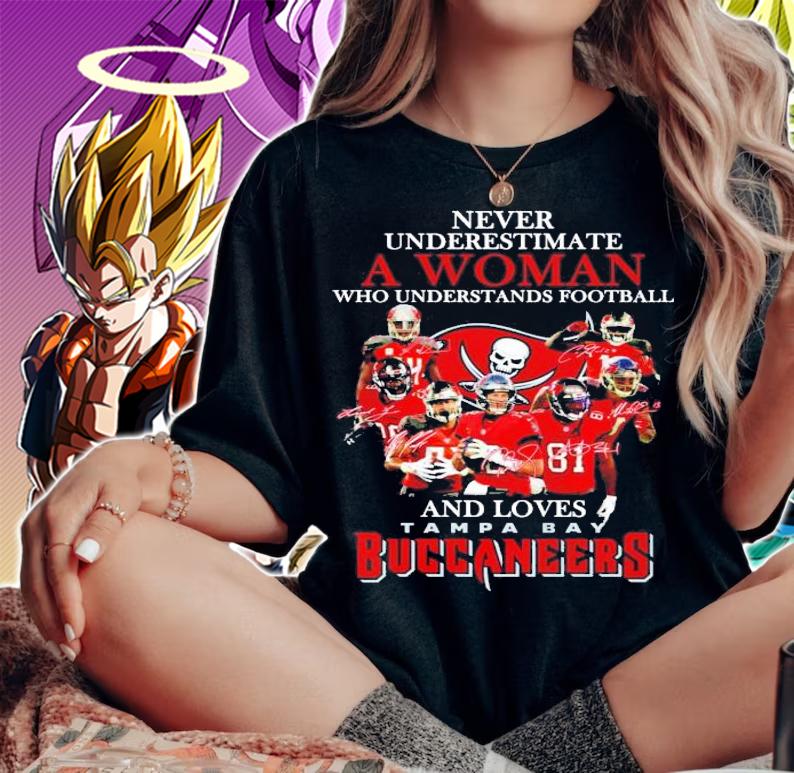Men's Never underestimate a woman who understands football Tampa Bay Buccaneers t-shirt