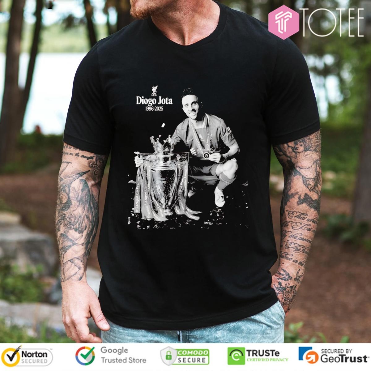 In Memory Of Diogo Jota 1996-2025 Trophy Liverpool Fc T-shirt